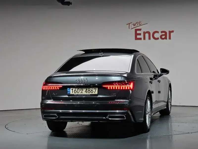2021 Audi A6 с пробегом 35 972 км