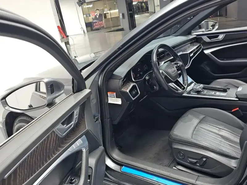2021 Audi A6 с пробегом 35 972 км