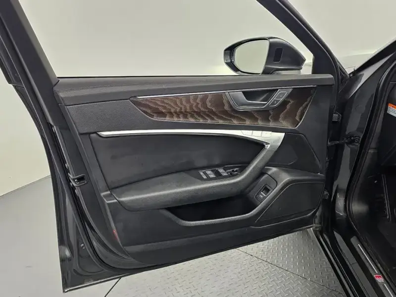 2022 Audi A6 с пробегом 75 813 км