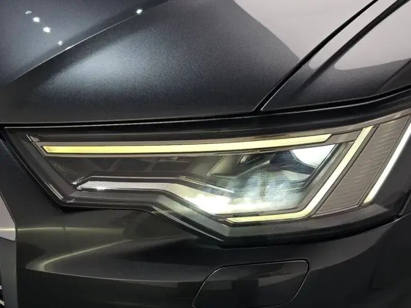 2021 Audi A6 с пробегом 35 972 км
