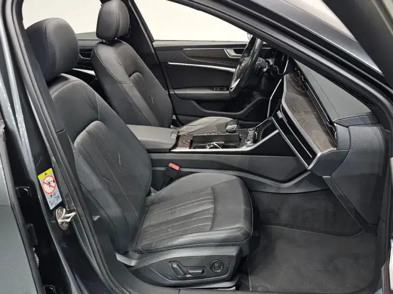 2021 Audi A6 с пробегом 35 972 км