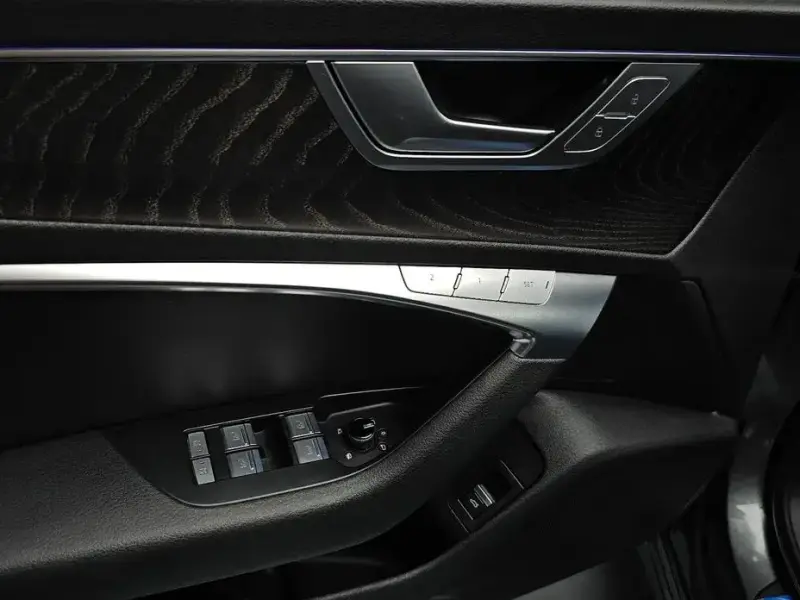 2021 Audi A6 с пробегом 35 972 км