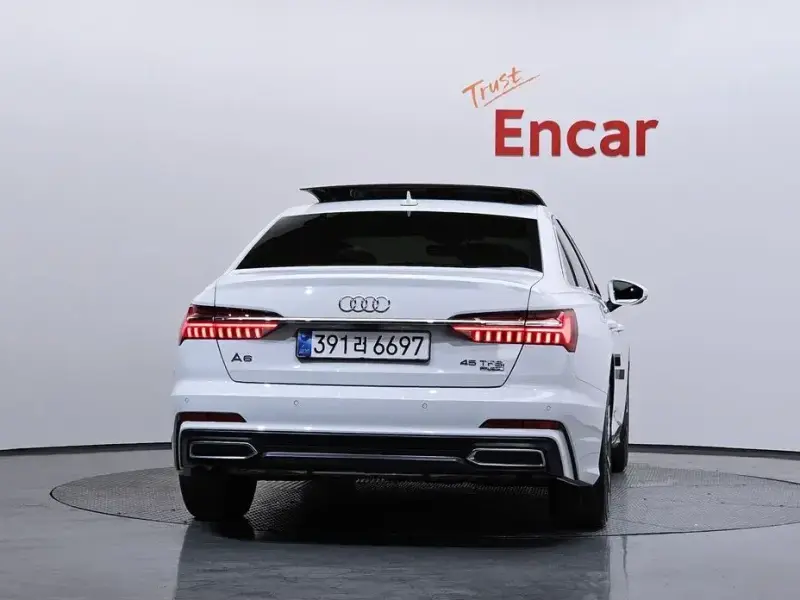 2021 Audi A6 с пробегом 29 511 км