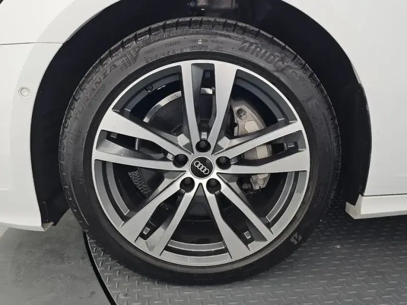 2021 Audi A6 с пробегом 29 511 км