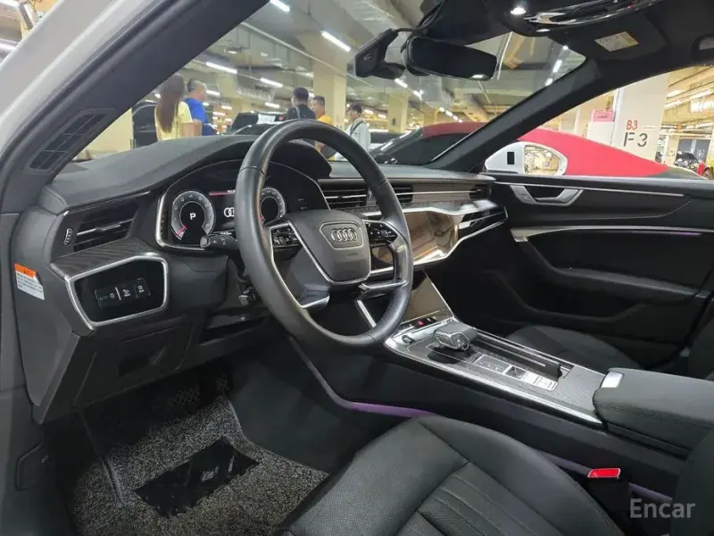 2022 Audi A6 с пробегом 75 900 км