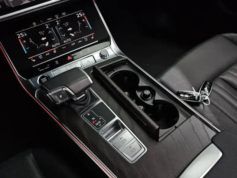 2021 Audi A6 с пробегом 29 511 км