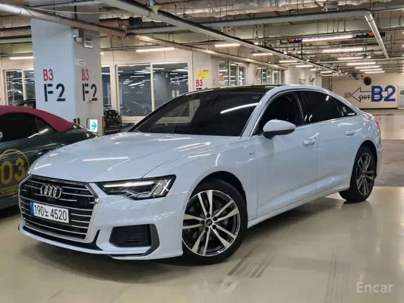 2022 Audi A6 с пробегом 75 900 км