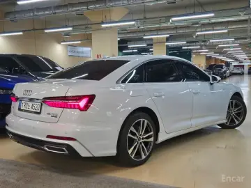 2022 Audi A6 с пробегом 75 900 км
