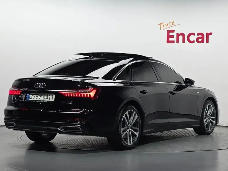 2022 Audi A6 с пробегом 38 058 км