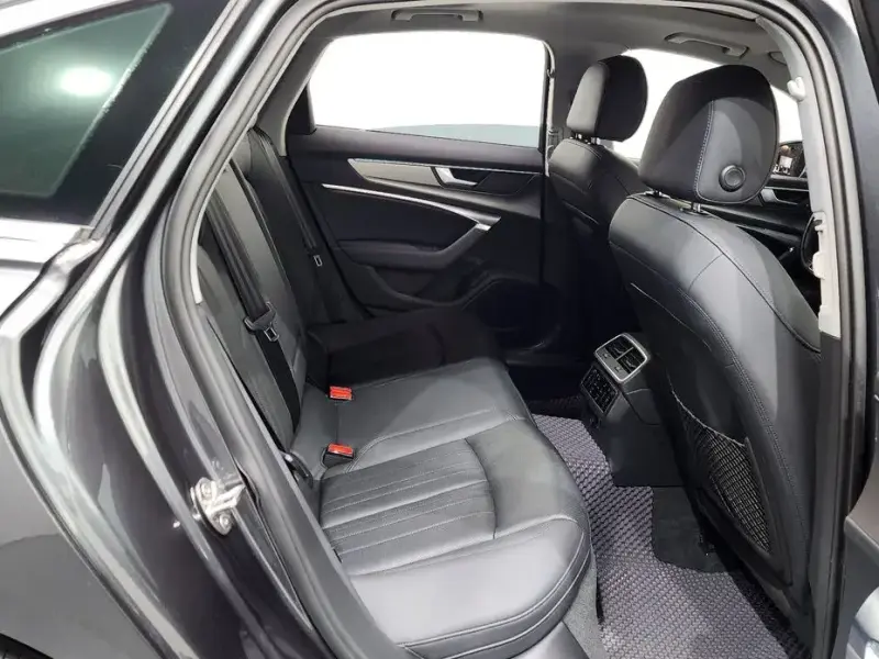 2020 Audi A6 с пробегом 113 071 км