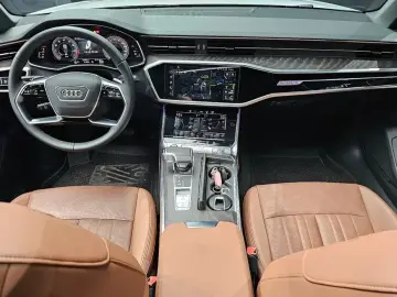 2023 Audi A6 с пробегом 27 092 км