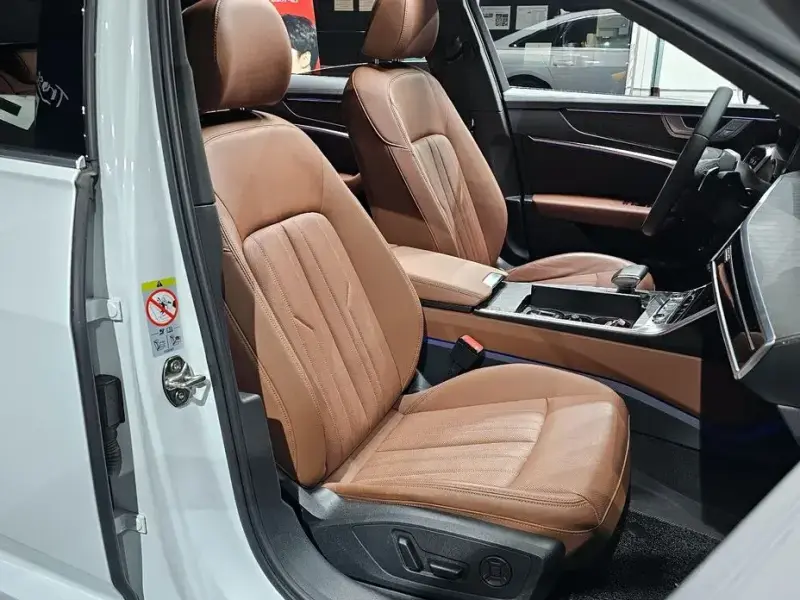 2023 Audi A6 с пробегом 27 092 км