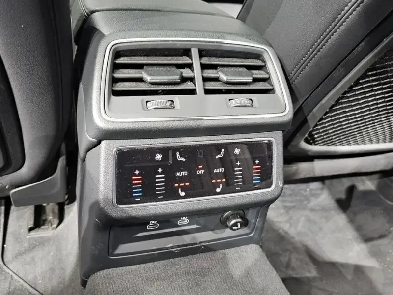 2023 Audi A6 с пробегом 64 331 км
