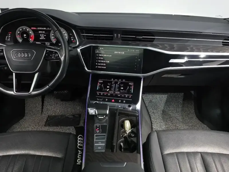 2021 Audi A6 с пробегом 89 559 км