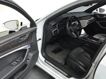 2021 Audi A6 с пробегом 89 559 км