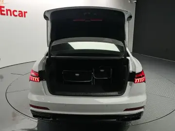 2020 Audi A6 с пробегом 109 365 км