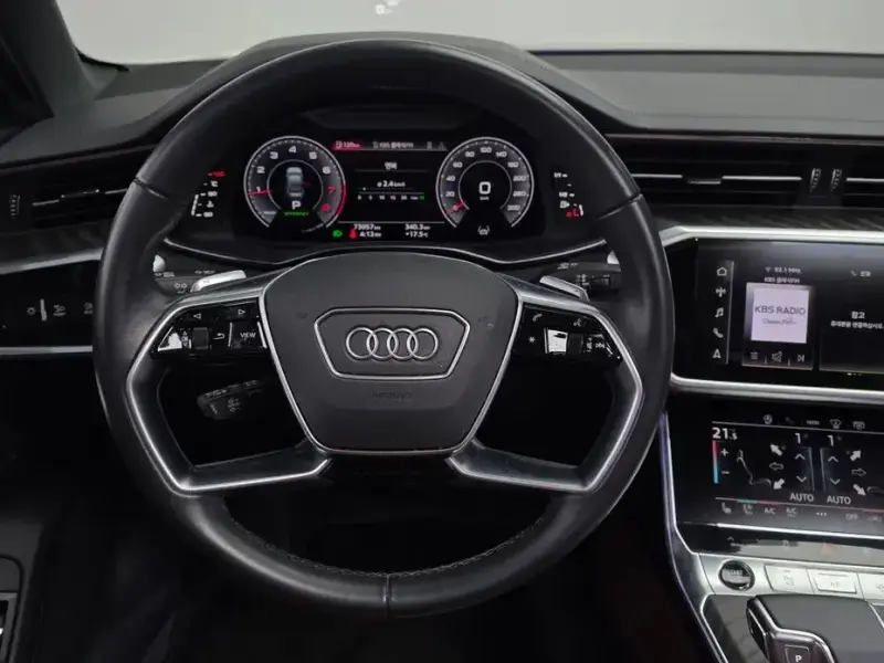 2023 Audi A6 с пробегом 73 057 км
