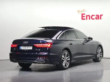 2022 Audi A6 с пробегом 27 939 км