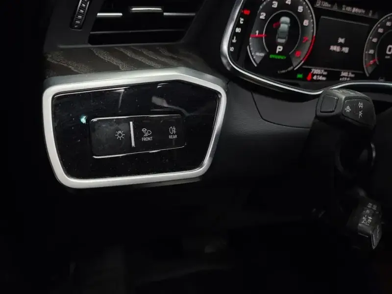 2023 Audi A6 с пробегом 73 057 км