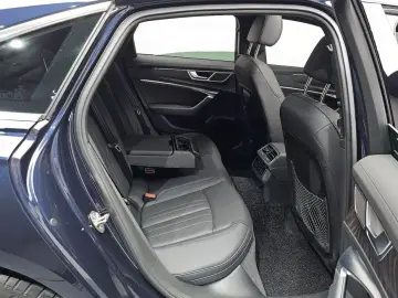 2023 Audi A6 с пробегом 24 562 км
