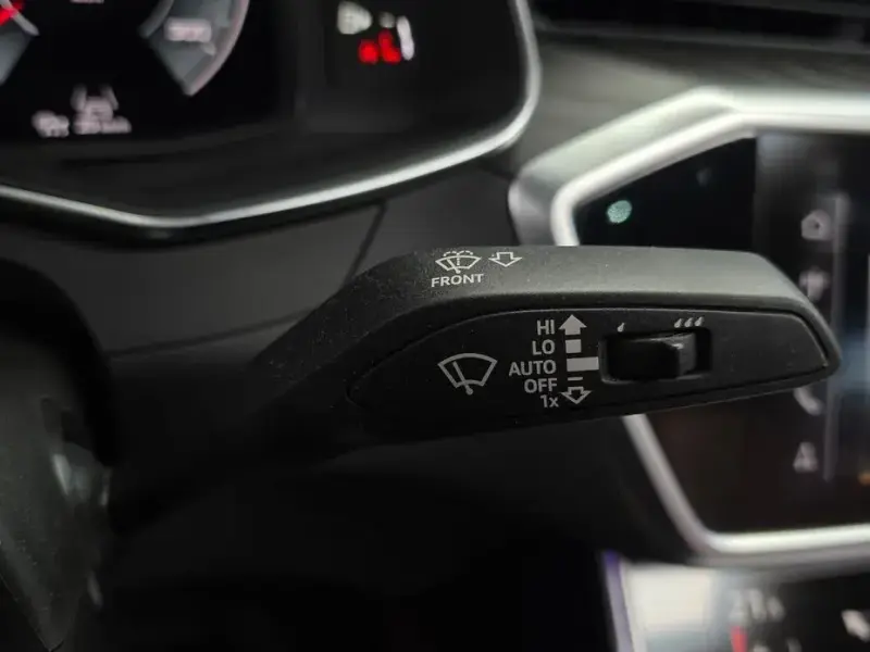 2023 Audi A6 с пробегом 73 057 км