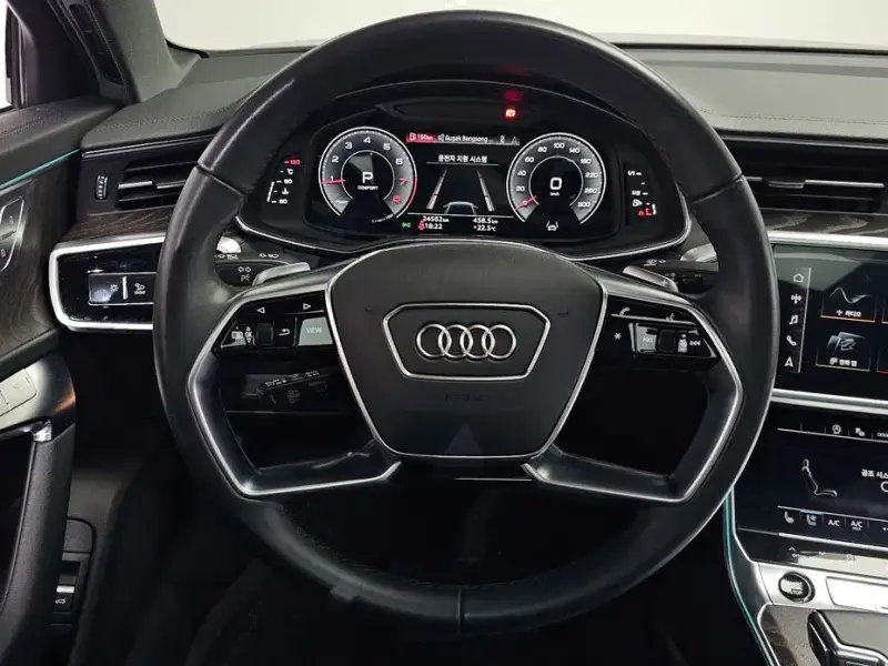 2023 Audi A6 с пробегом 24 562 км