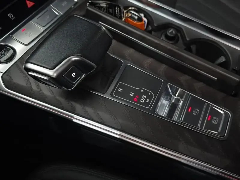 2022 Audi A6 с пробегом 27 939 км