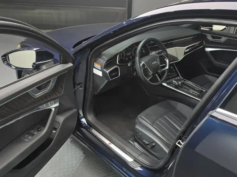 2022 Audi A6 с пробегом 27 939 км