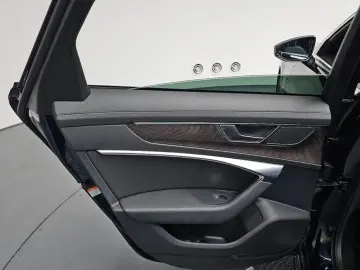 2023 Audi A6 с пробегом 24 562 км