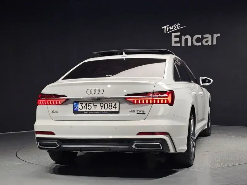 2023 Audi A6 с пробегом 9 174 км