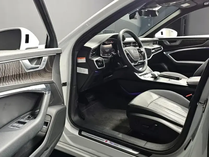 2023 Audi A6 с пробегом 9 174 км