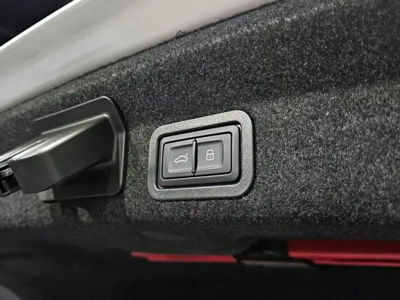 2023 Audi A6 с пробегом 9 174 км
