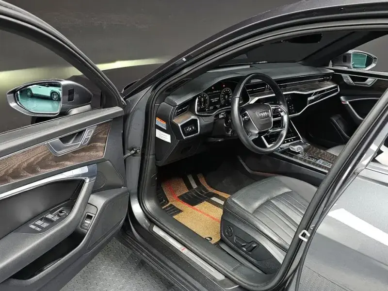 2022 Audi A6 с пробегом 98 226 км