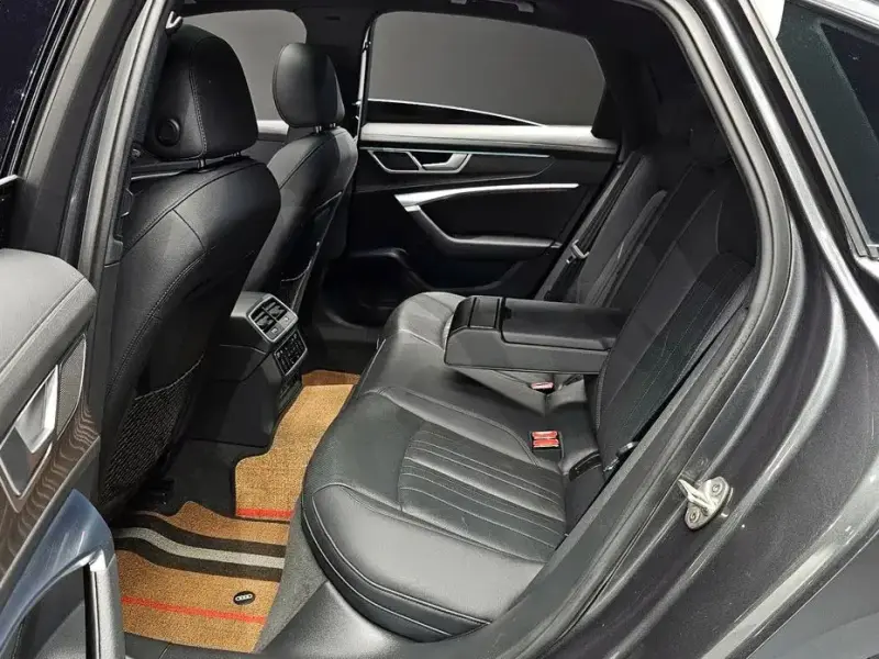 2022 Audi A6 с пробегом 98 226 км