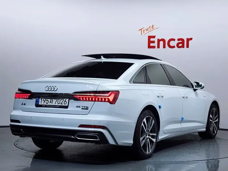 2022 Audi A6 с пробегом 86 745 км