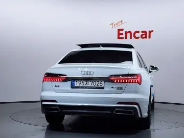 2022 Audi A6 с пробегом 86 745 км
