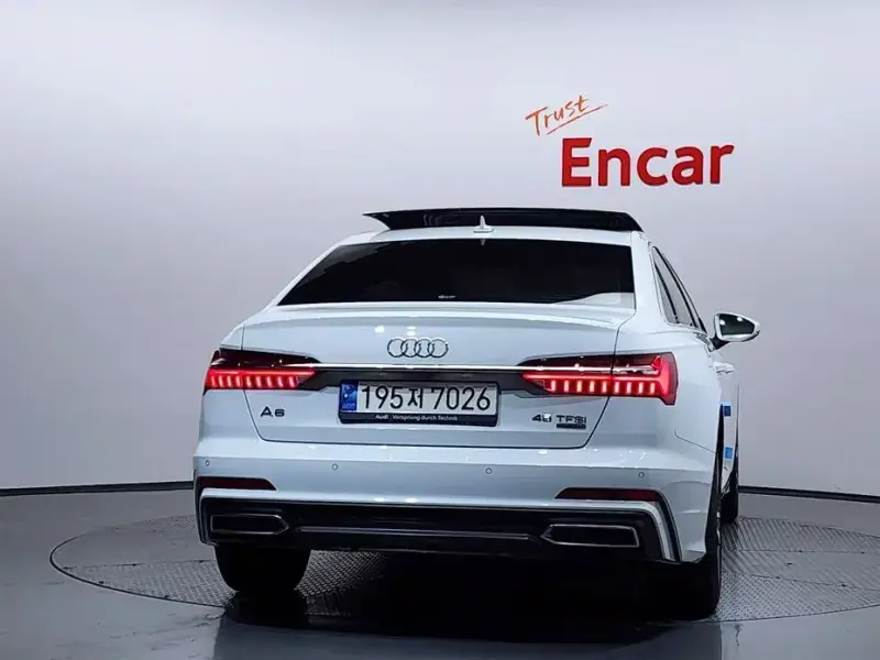 2022 Audi A6 с пробегом 86 745 км