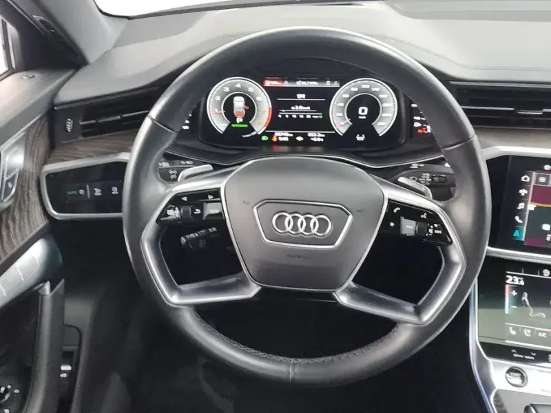 2022 Audi A6 с пробегом 86 745 км