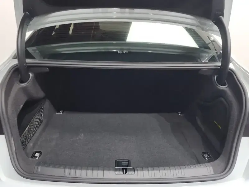 2022 Audi A6 с пробегом 86 745 км