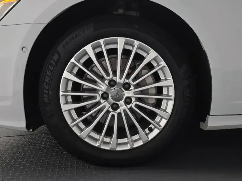 2021 Audi A6 с пробегом 44 563 км