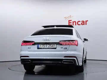 2021 Audi A6 с пробегом 92 824 км