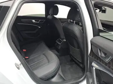 2021 Audi A6 с пробегом 92 824 км