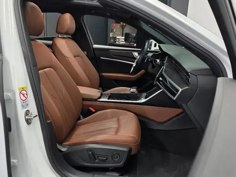 2023 Audi A6 с пробегом 56 070 км