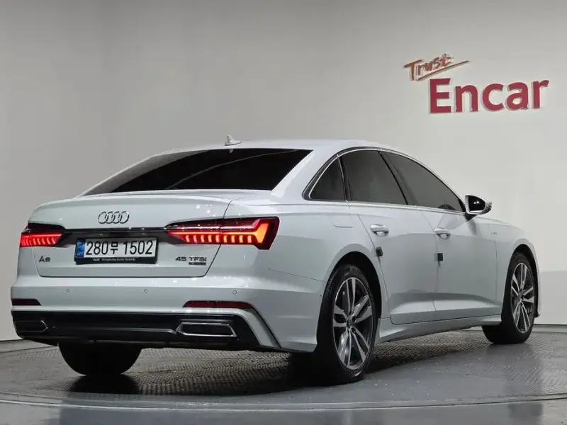 2021 Audi A6 с пробегом 80 298 км