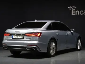 2021 Audi A6 с пробегом 128 363 км