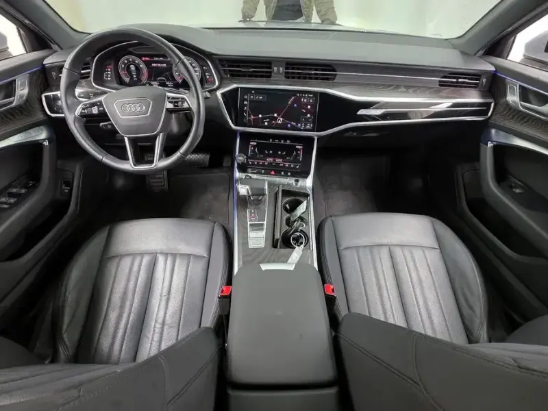2021 Audi A6 с пробегом 128 363 км