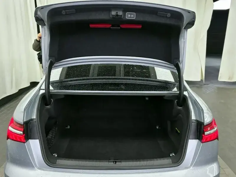 2021 Audi A6 с пробегом 128 363 км