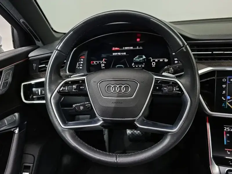 2022 Audi A6 с пробегом 86 177 км