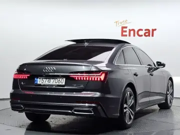 2021 Audi A6 с пробегом 33 828 км