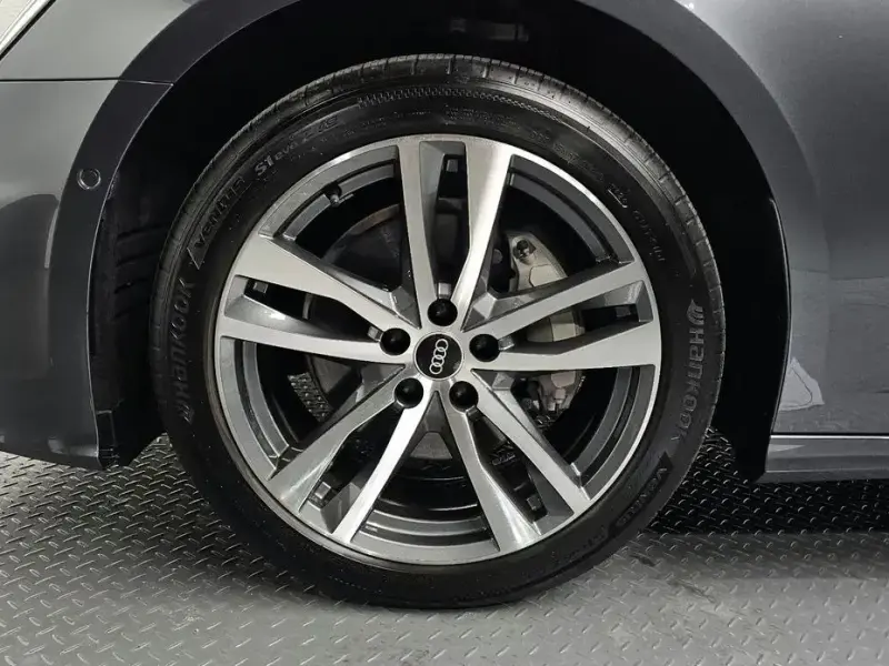 2021 Audi A6 с пробегом 33 828 км